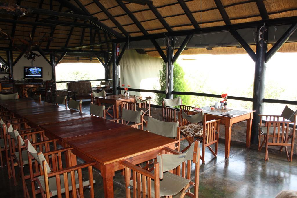 Mondjila Safari Camp Okaukuejo Exterior foto
