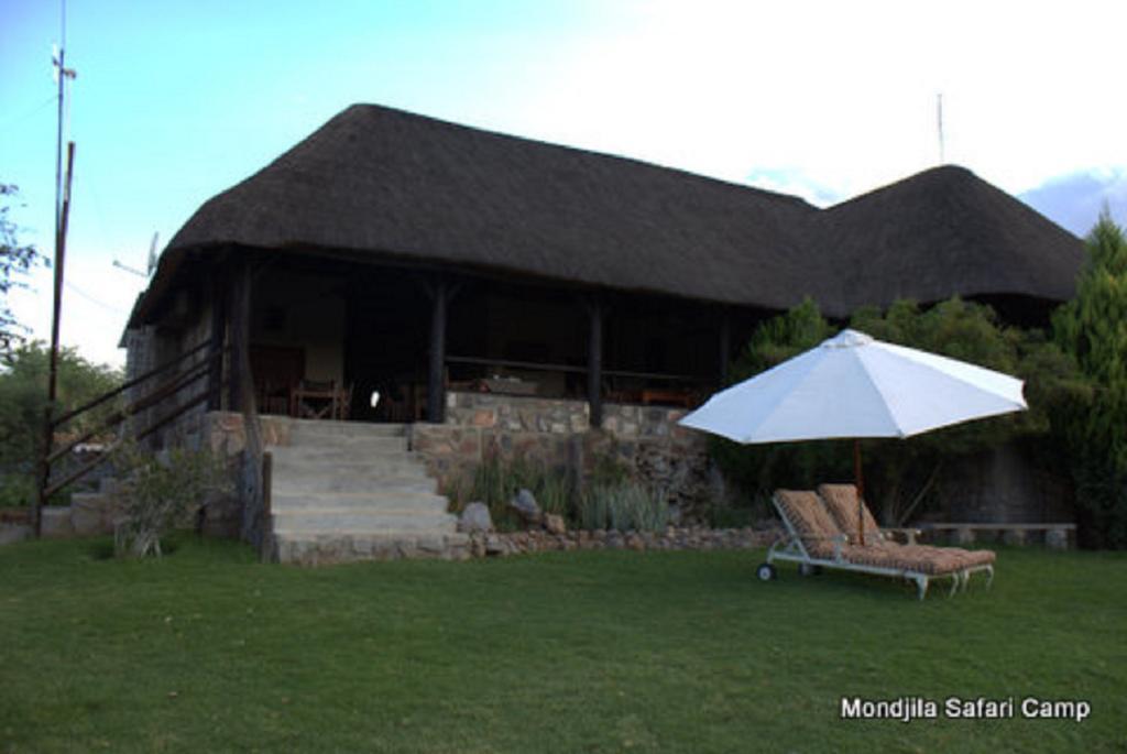 Mondjila Safari Camp Okaukuejo Exterior foto